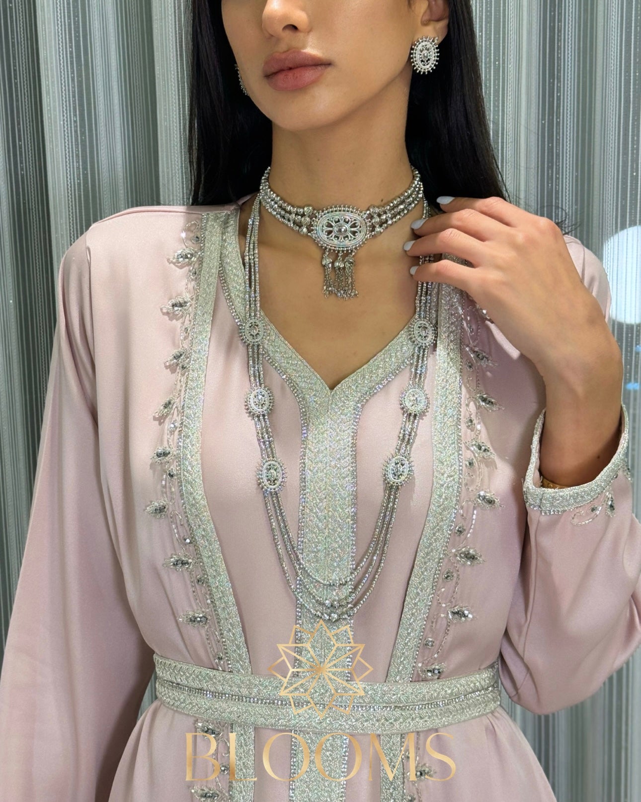 Latifa Traditional Set