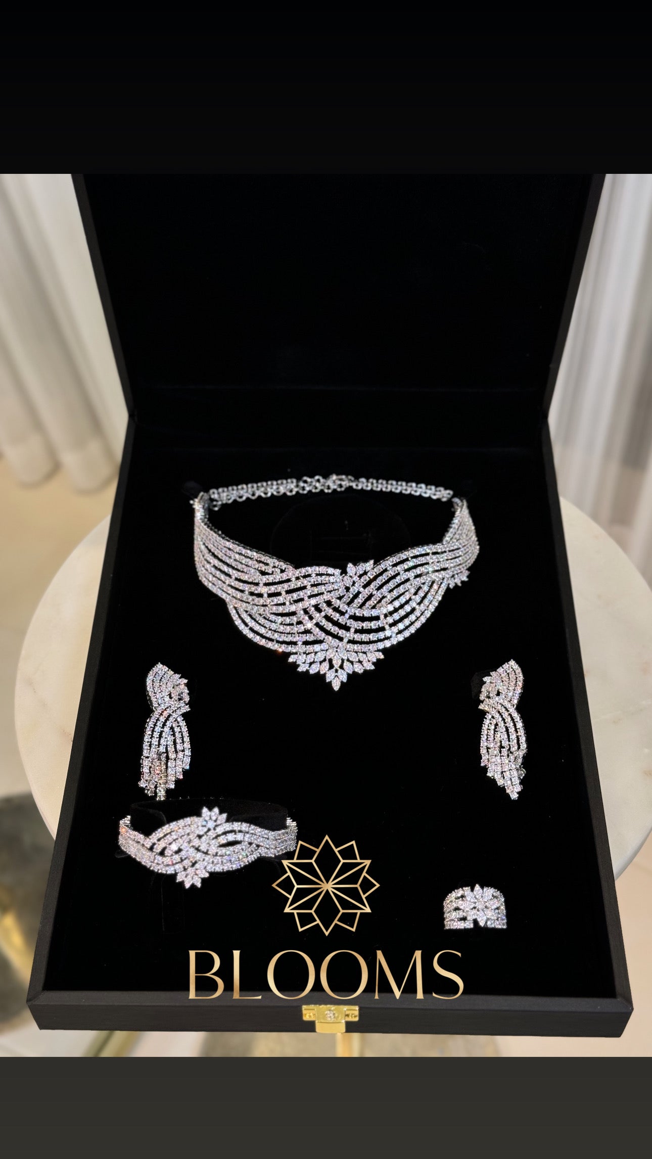 Master Piece joulita Luxury Set