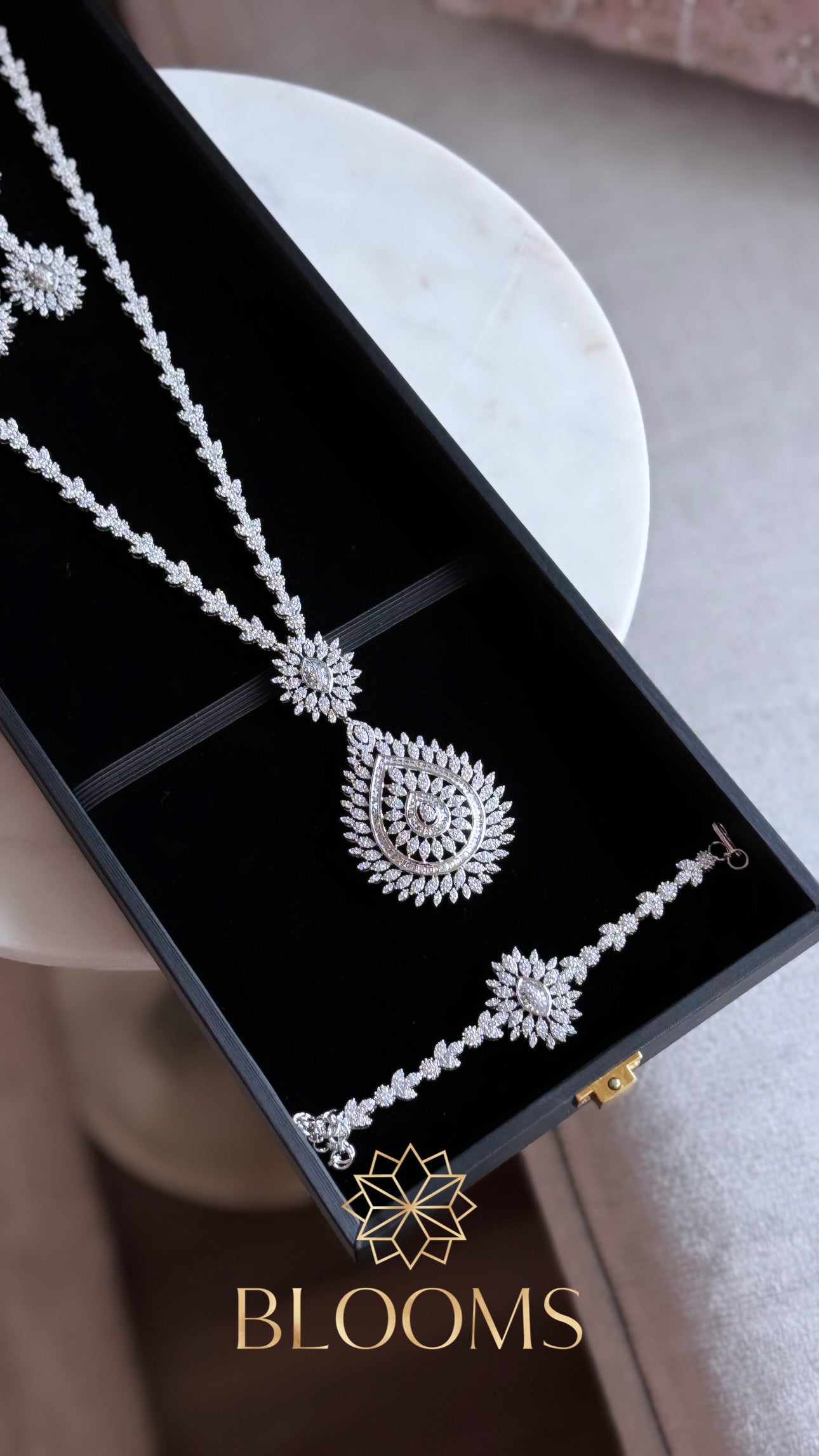Sona Luxury Long Full Set