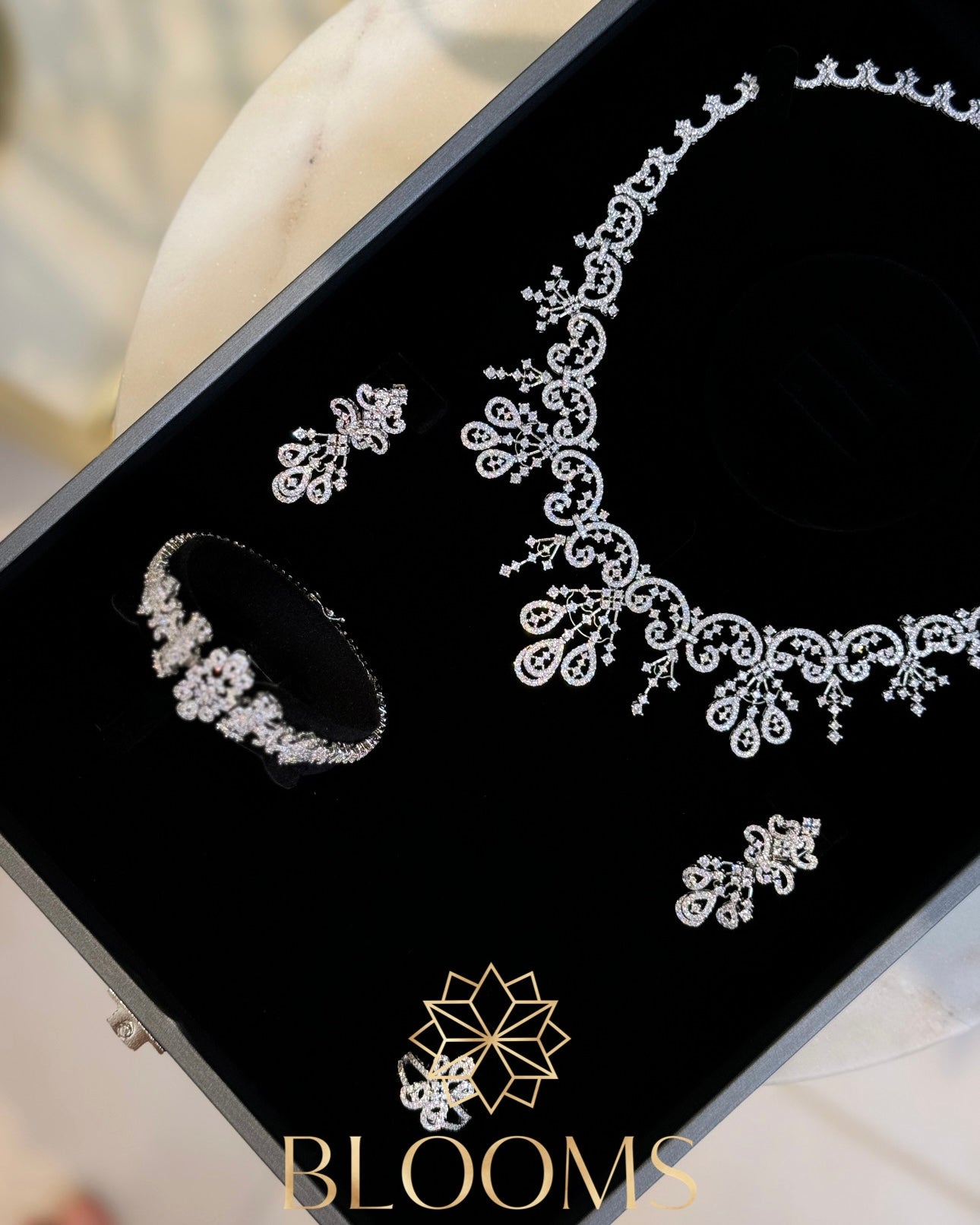 Master Piece Ronaia Luxury Set