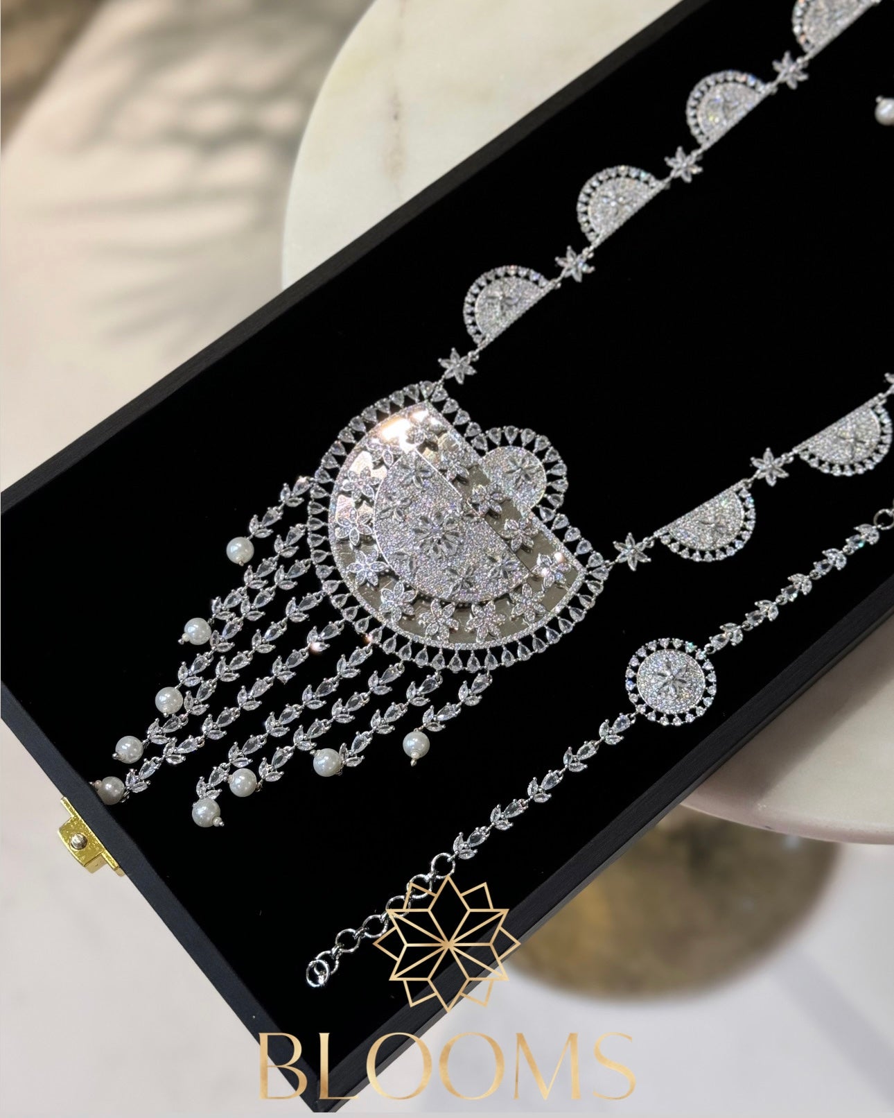 Mathayel luxury Traditional Set