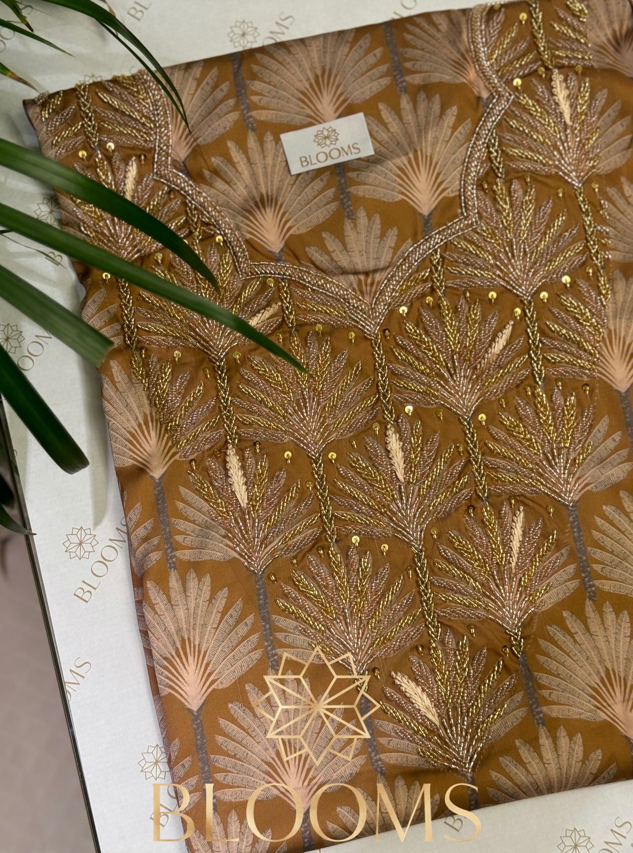 Italian Silk Makhawar 3.5 yard