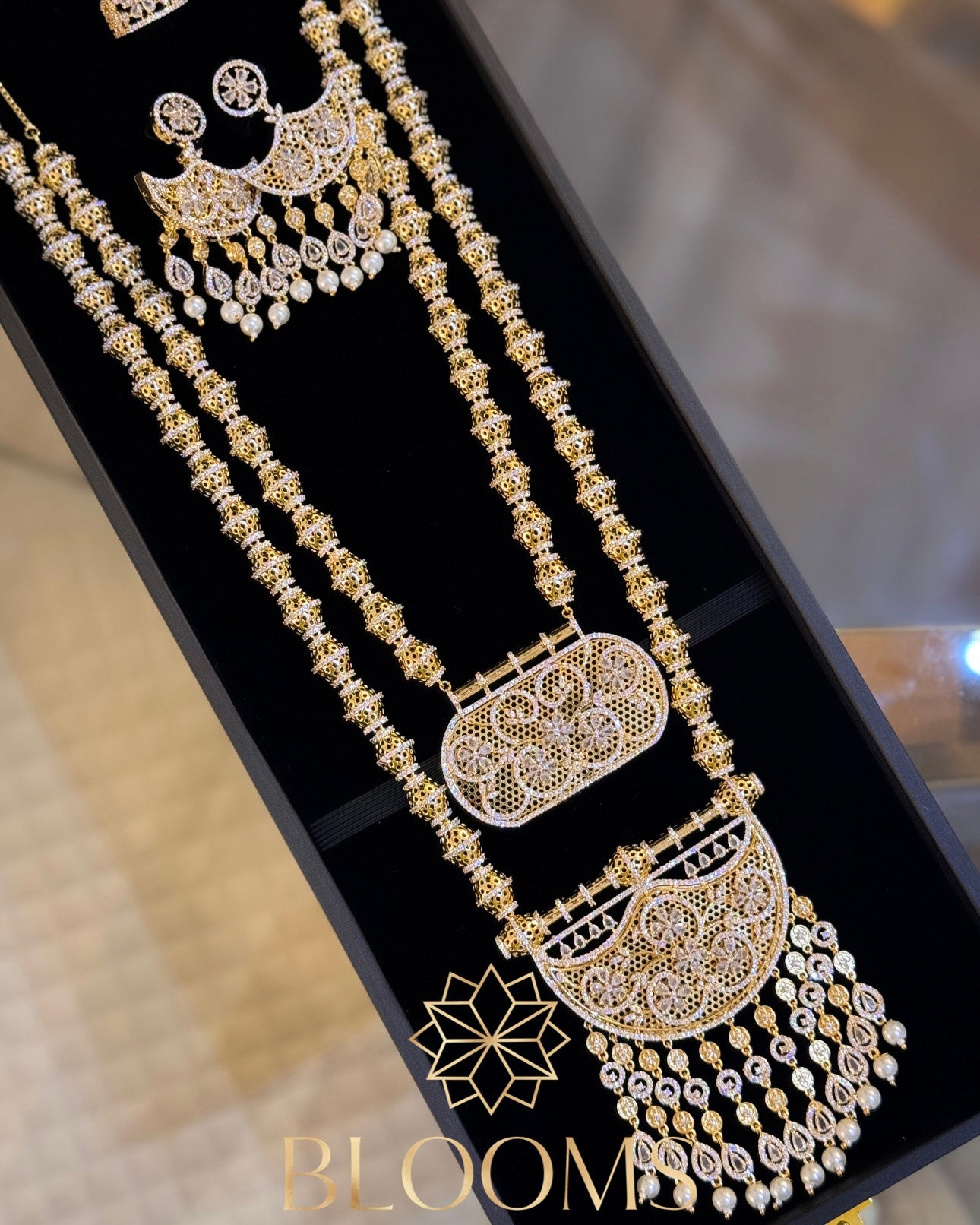 Rimsh Luxury Traditional Set