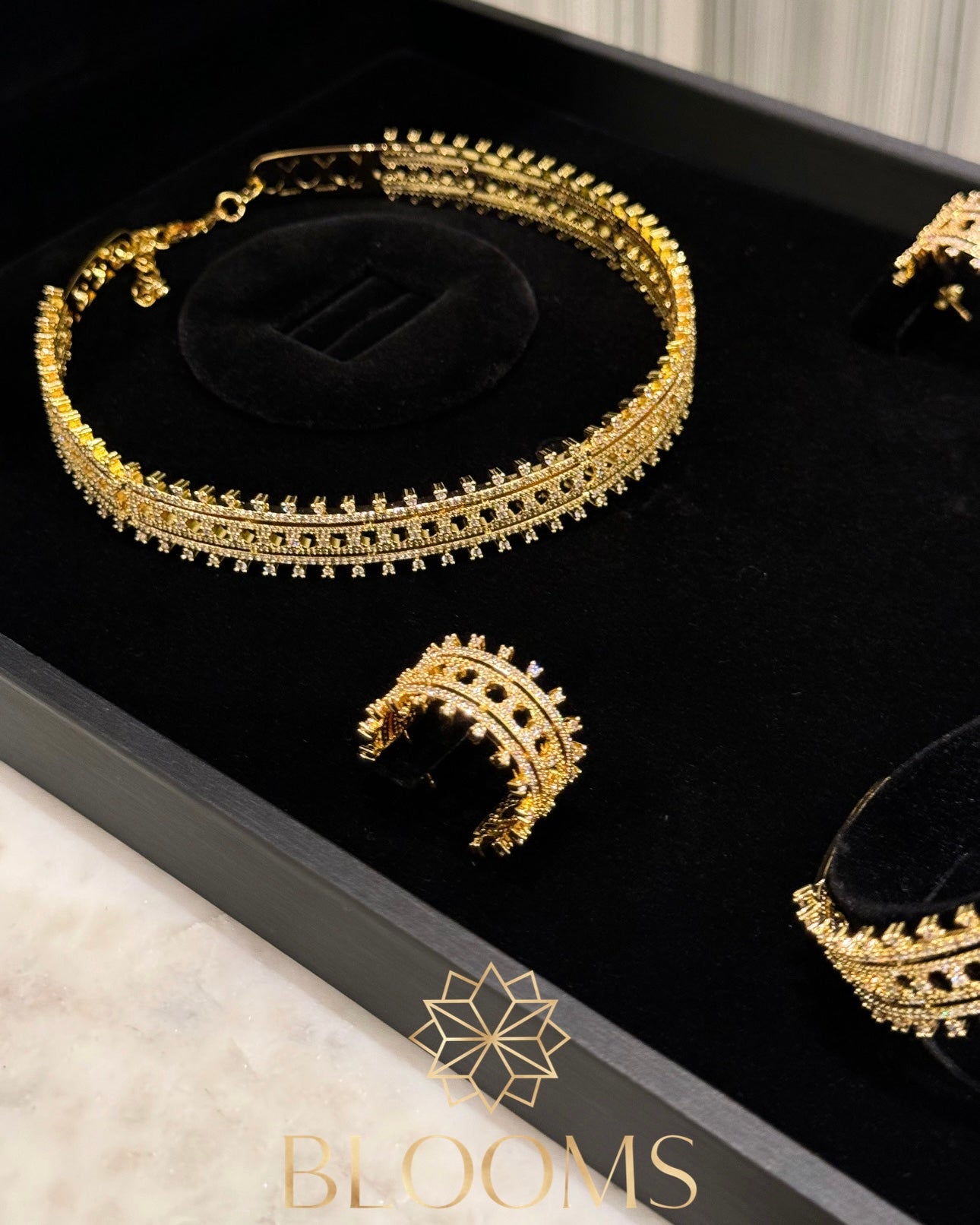 Soraia Choker Set