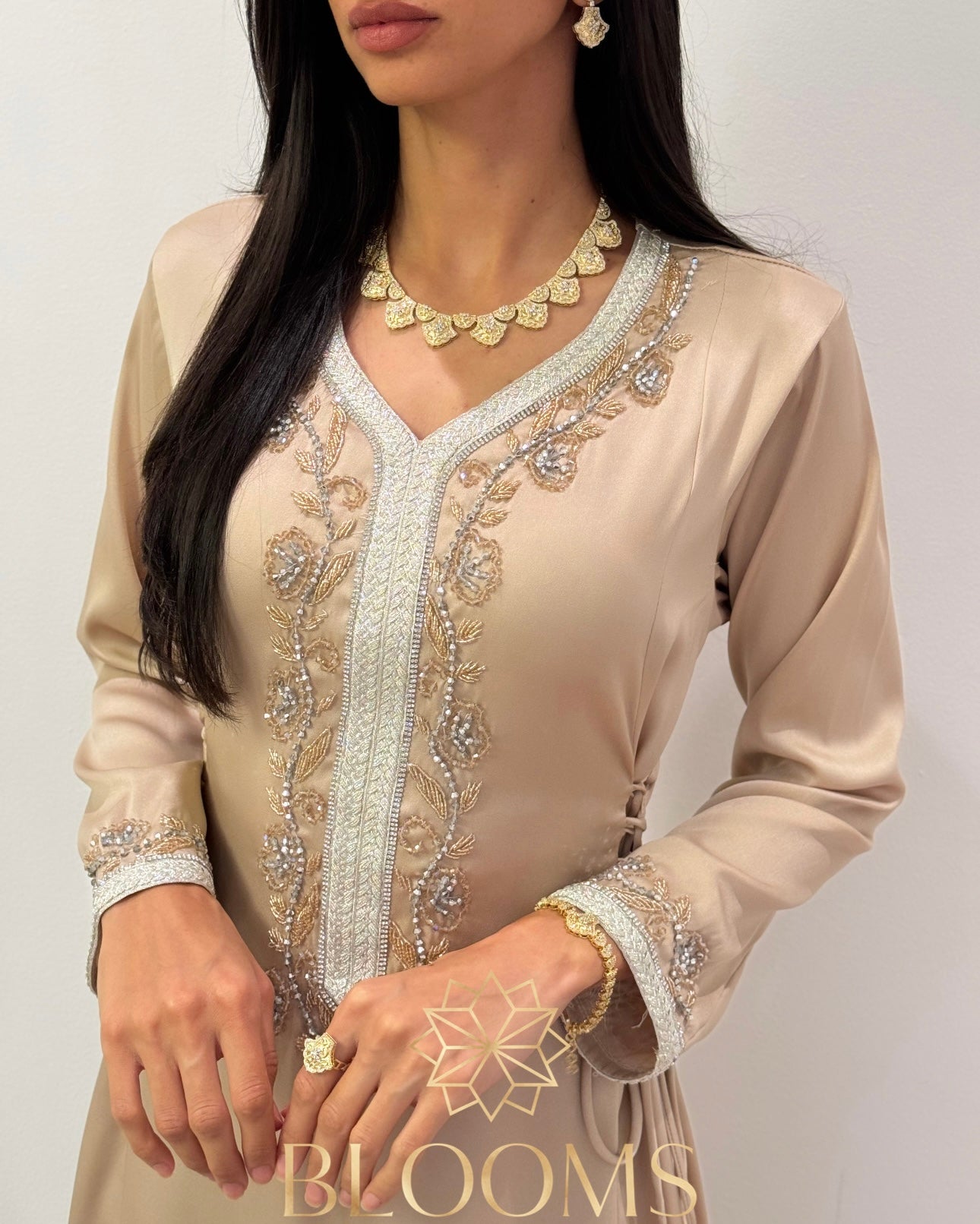Shaiom Gold Traditional Set