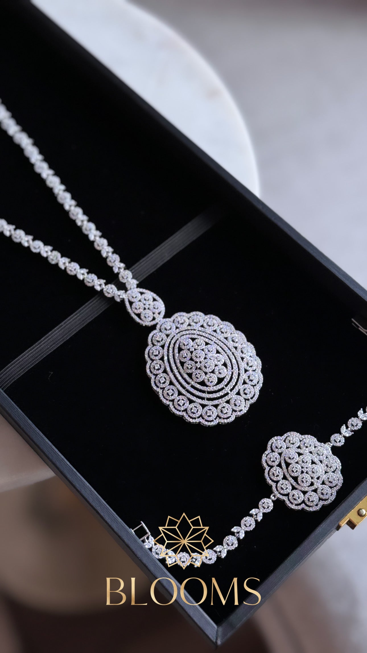 Ona Luxury Long Full Set
