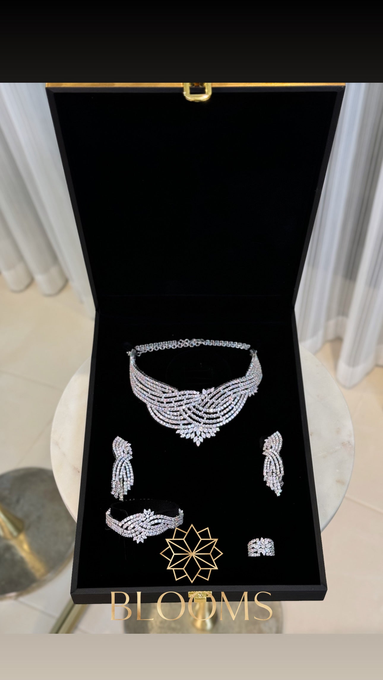 Master Piece joulita Luxury Set