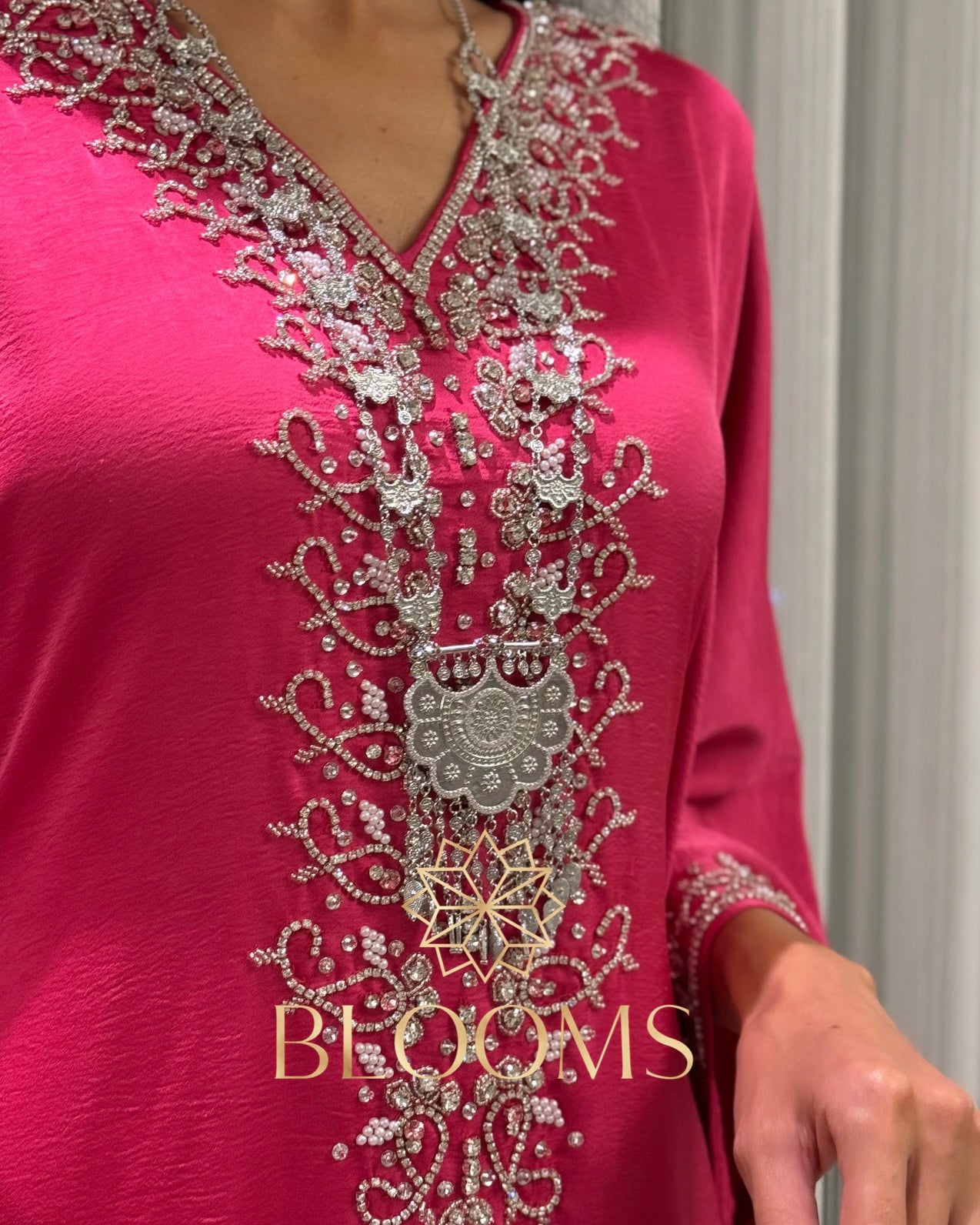 Zahia Silver necklace with earrings