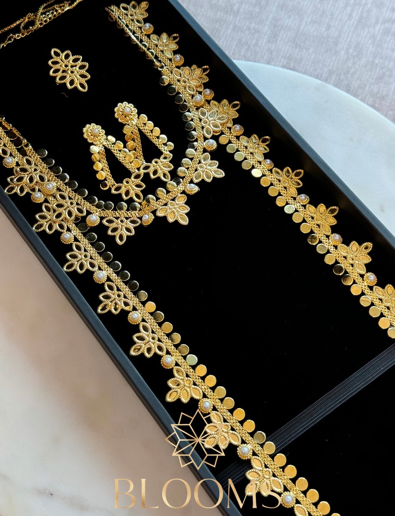 Aryam Gold Full Set