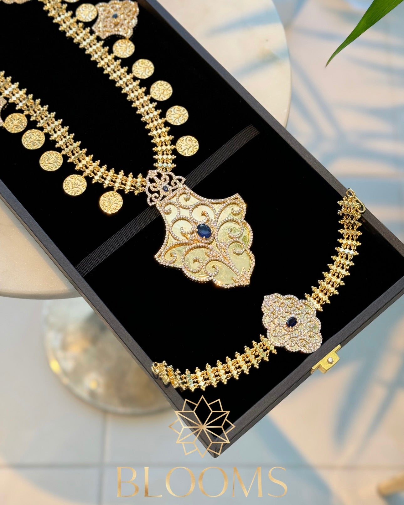 Fatoom Luxury Blue Mrayah with Earrings and ring