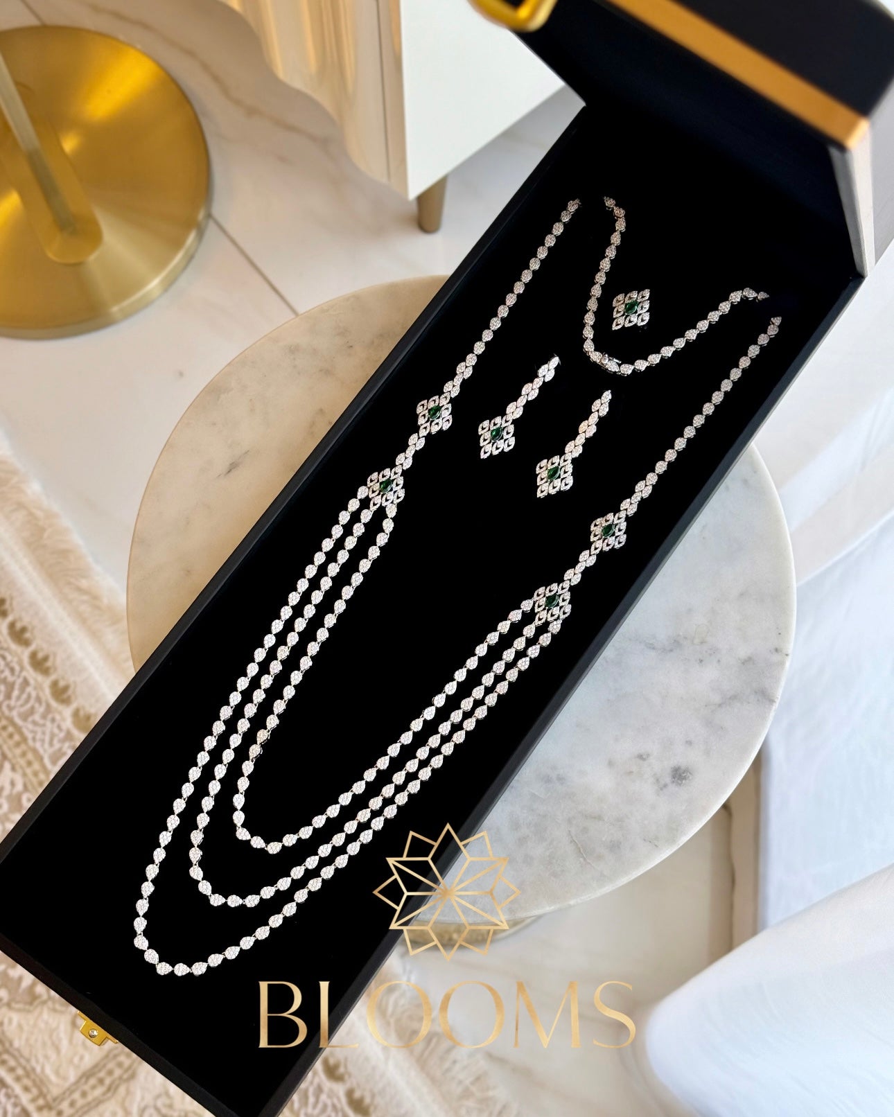 Sheikha Luxury Green Long Necklace