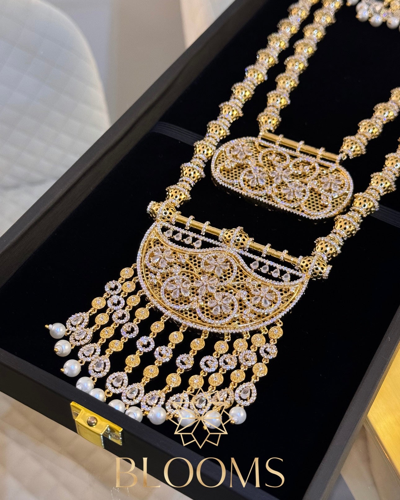 Rimsh Luxury Traditional Set