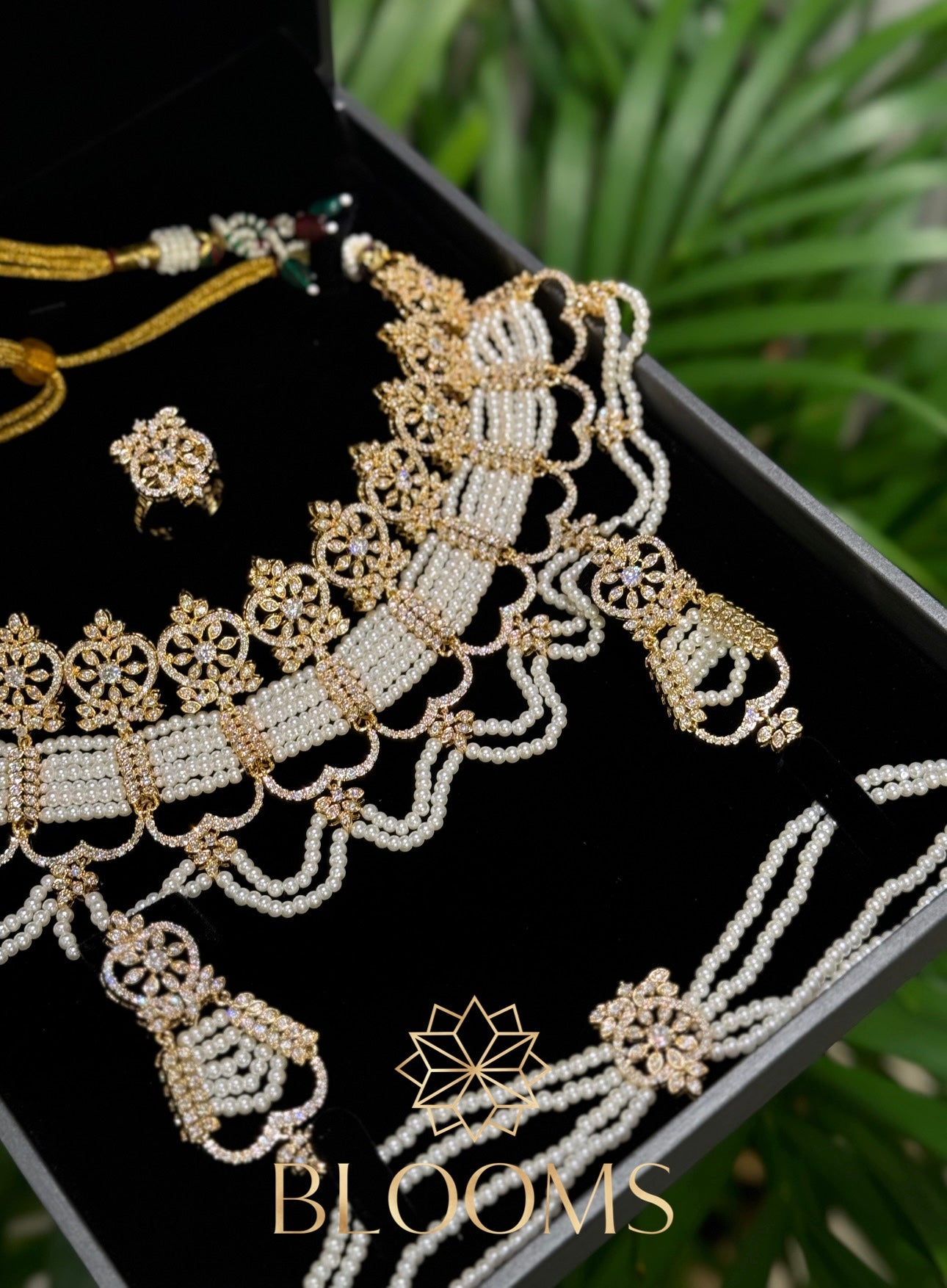 Cara Luxury Set
