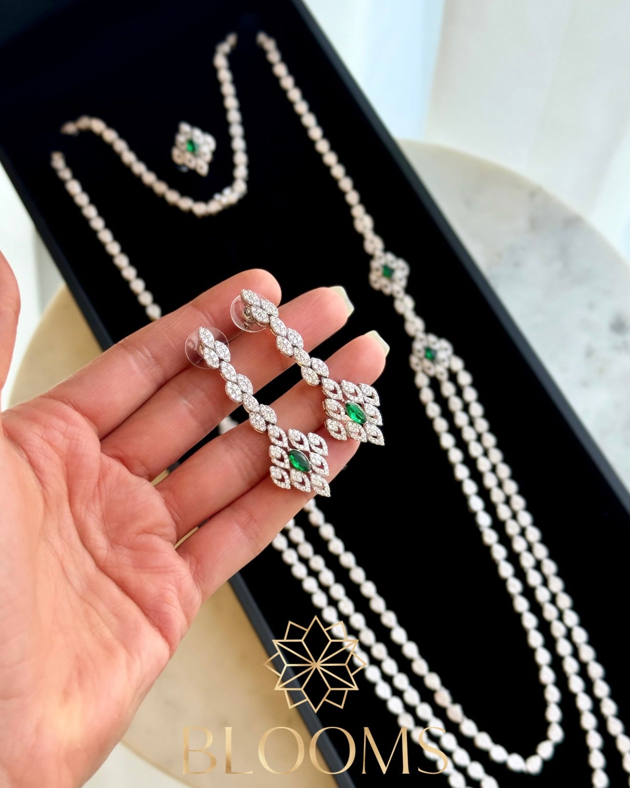 Sheikha Luxury Green Long Necklace