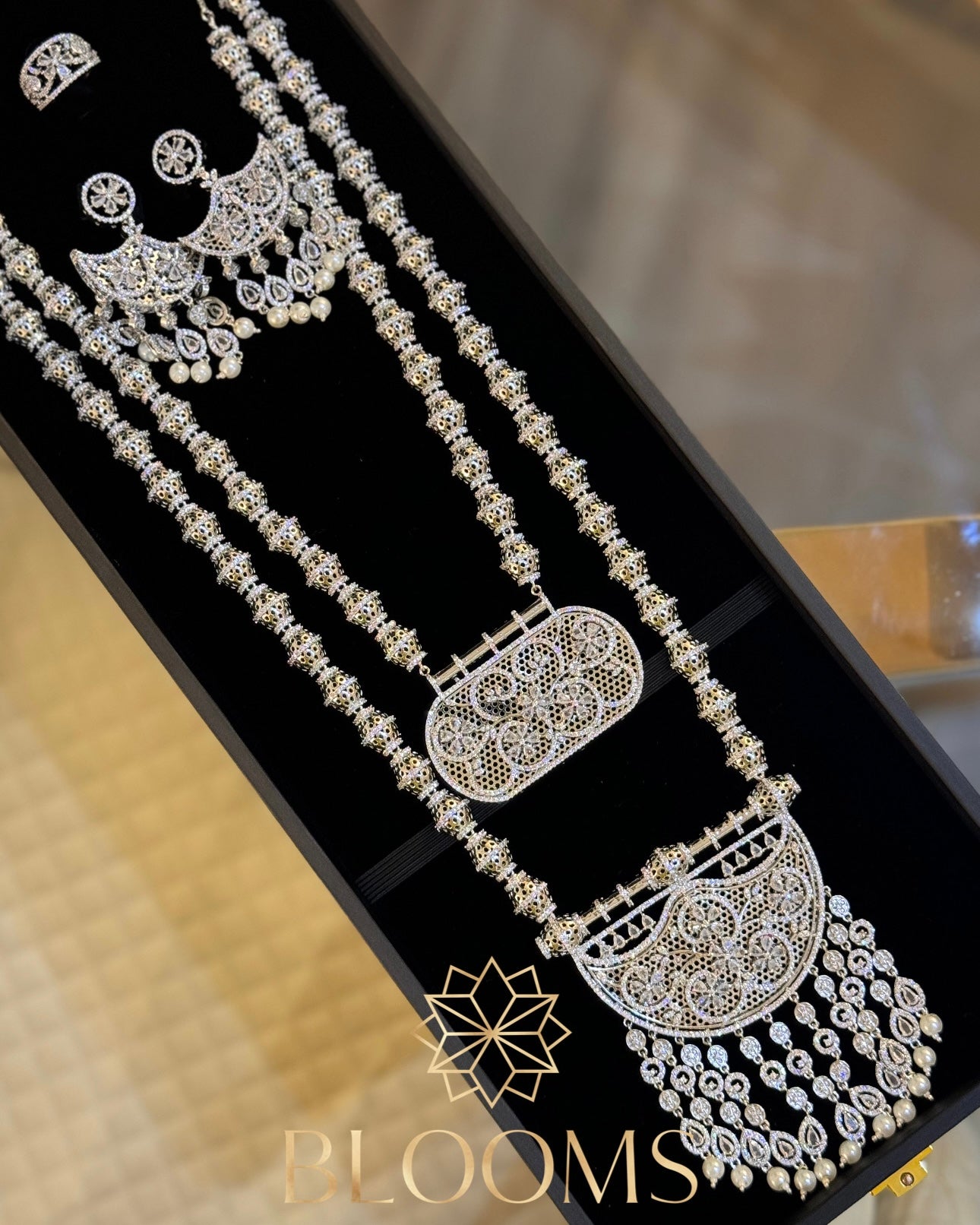 Rimsh Luxury Traditional Set