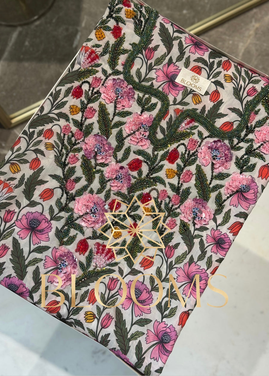 Blooms garden