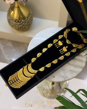 M aliaa traditional set