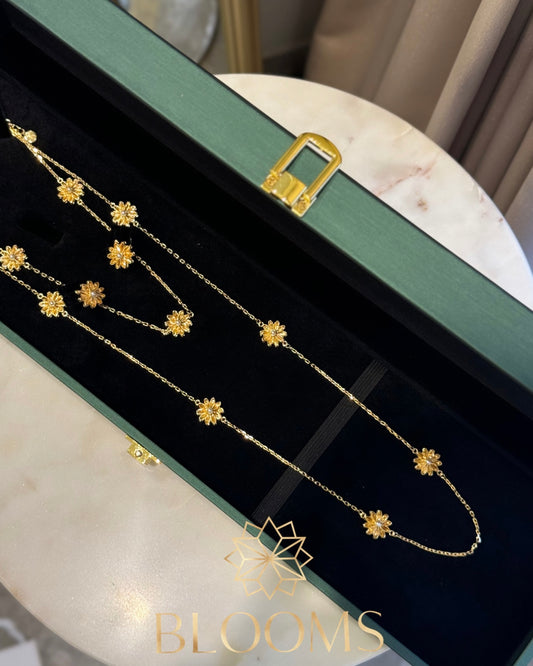 Flowers Necklace with earrings