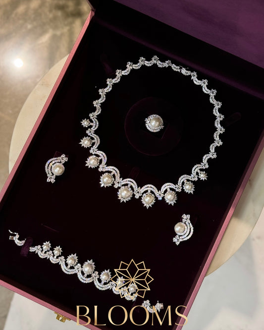 Master Piece loulouah Luxury Set