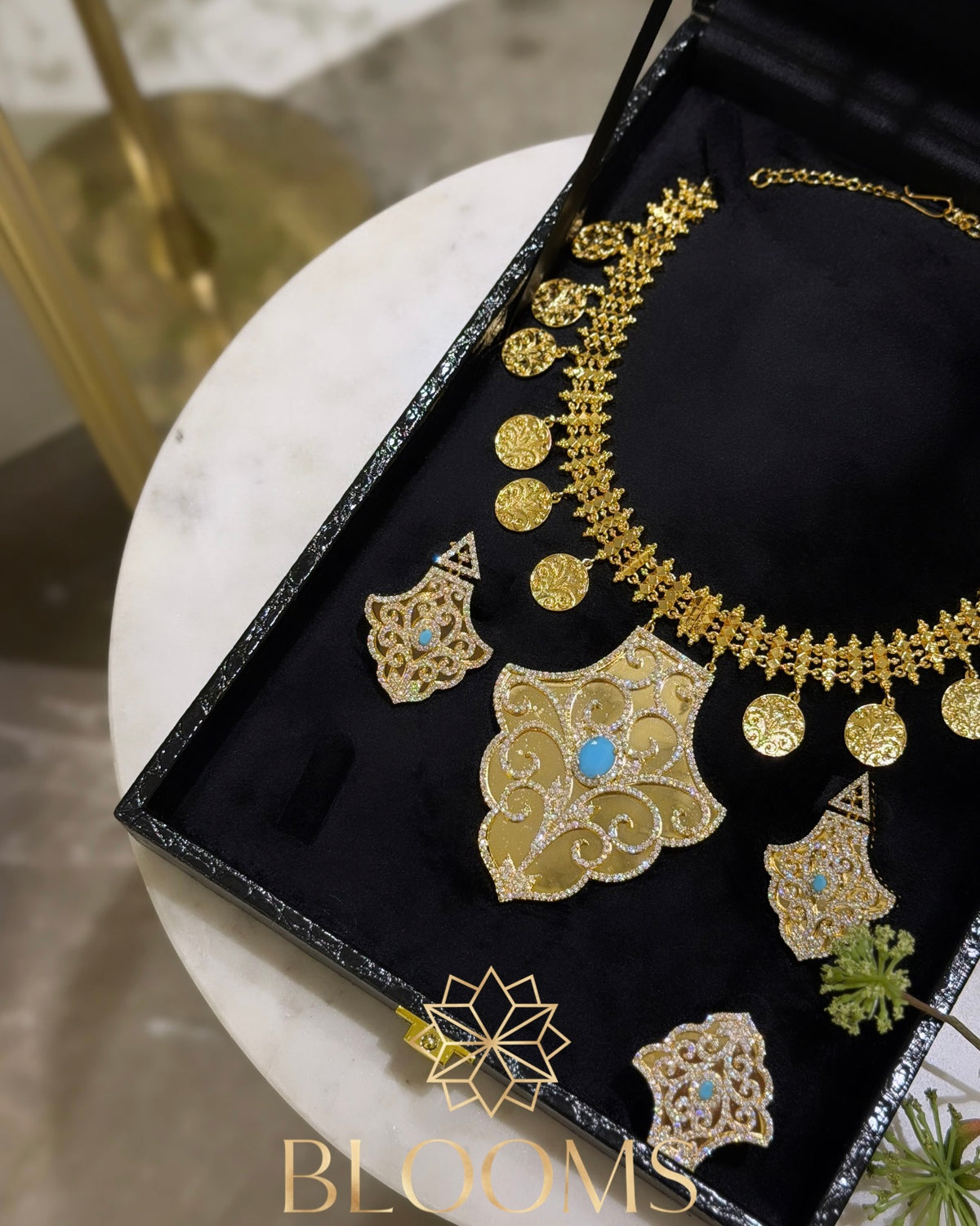 Riman Luxury Gold Fairouz Choker Set