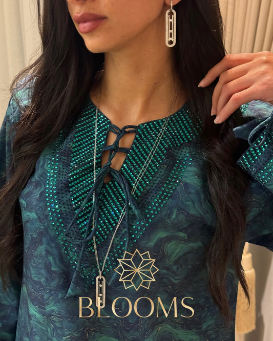 Misso long Necklace with earrings