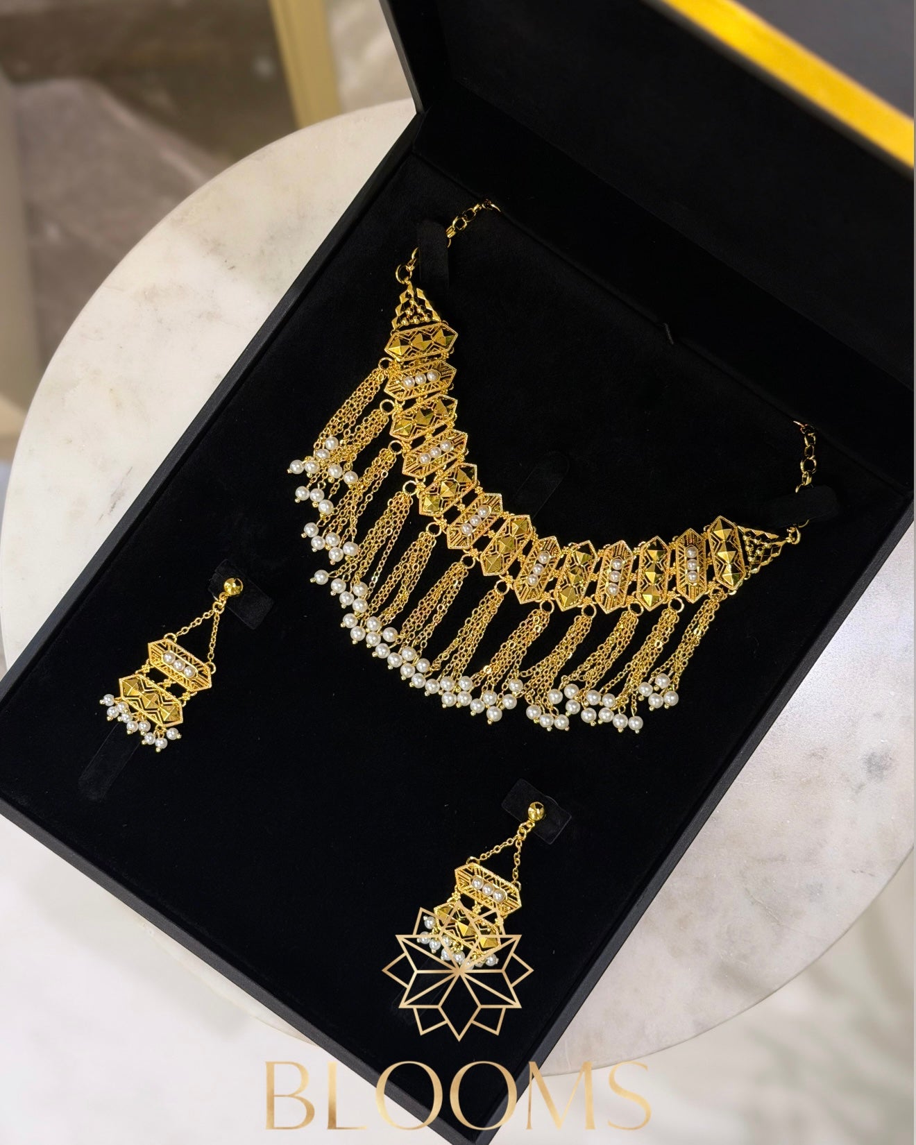 Hamda Luxury Traditional Choker Set