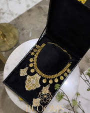 Riman Luxury Gold White Choker Set