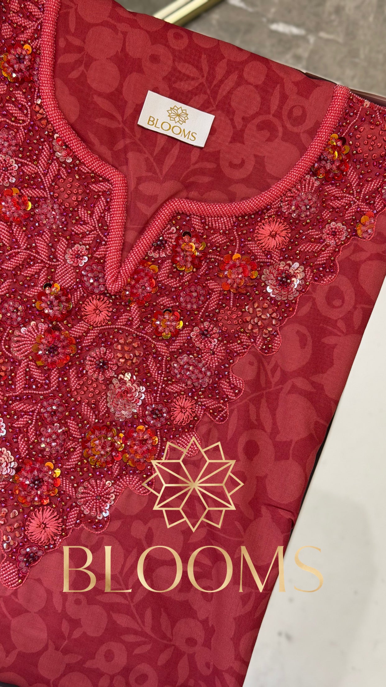Blooms collection 146