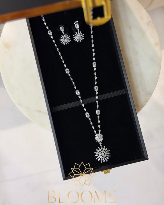 Staro luxury Long necklace with earrings