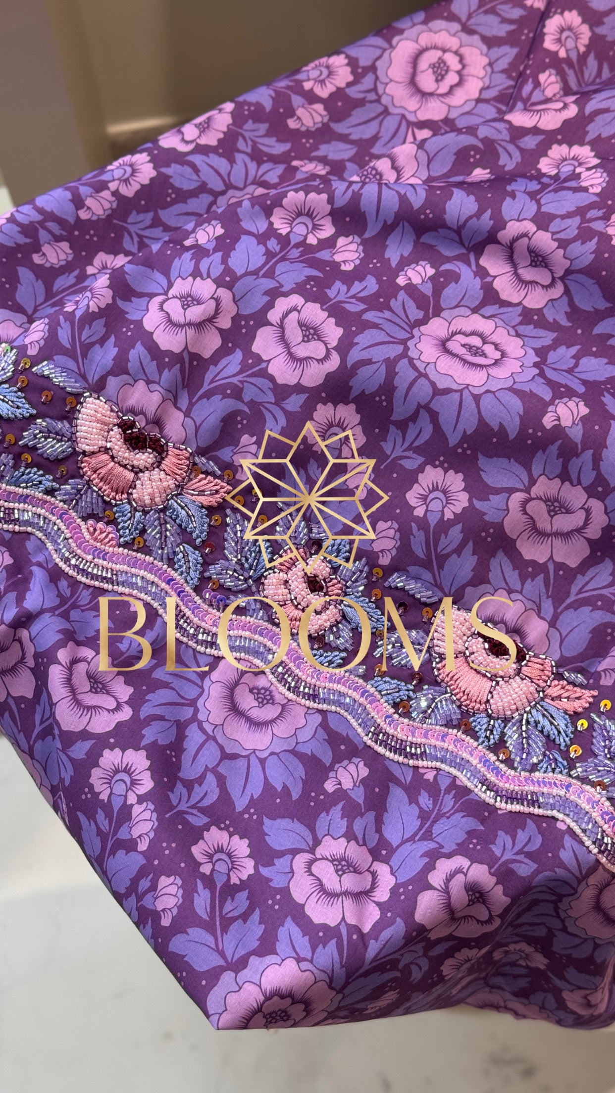 Blooms collection