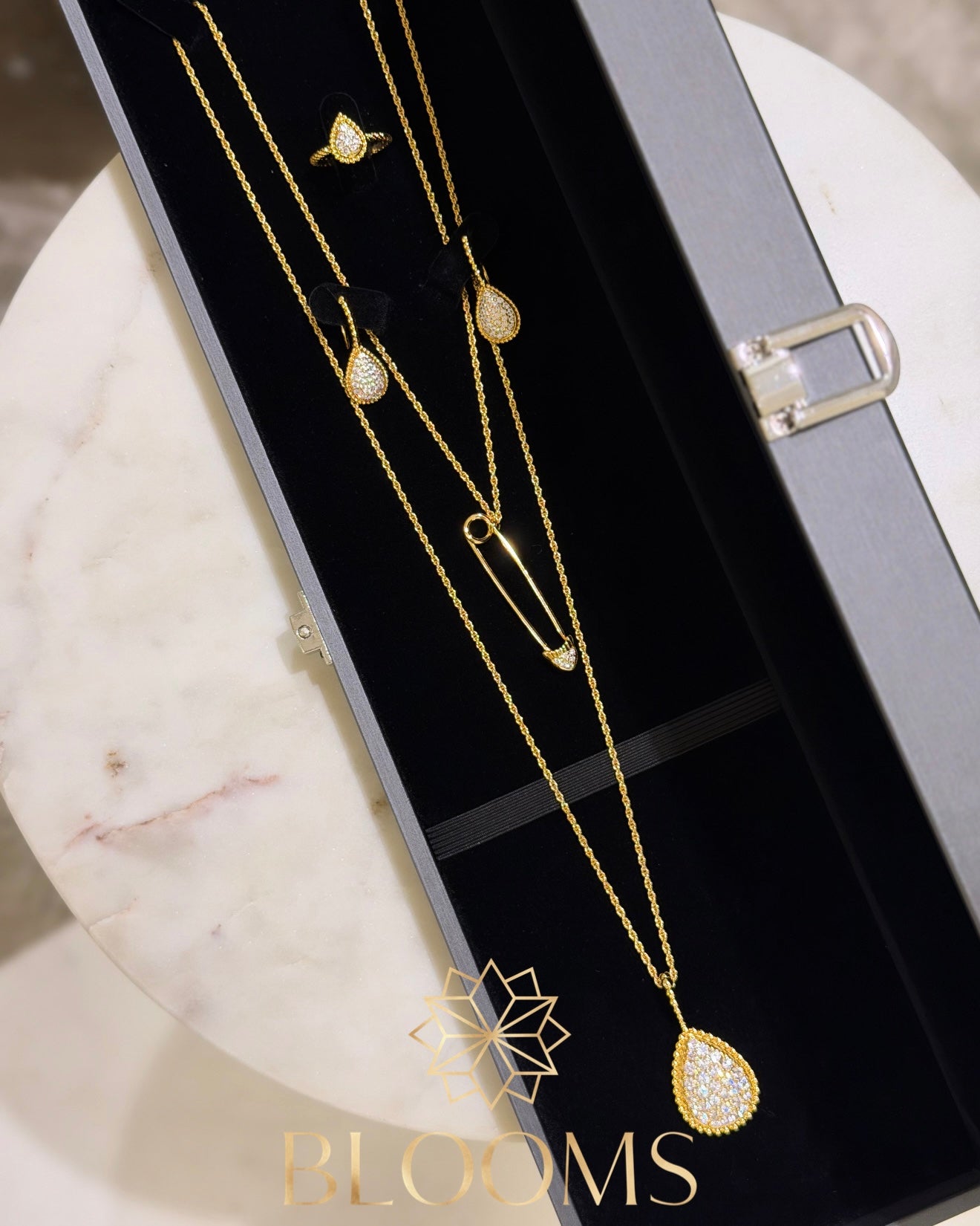 bash Luxury Set
