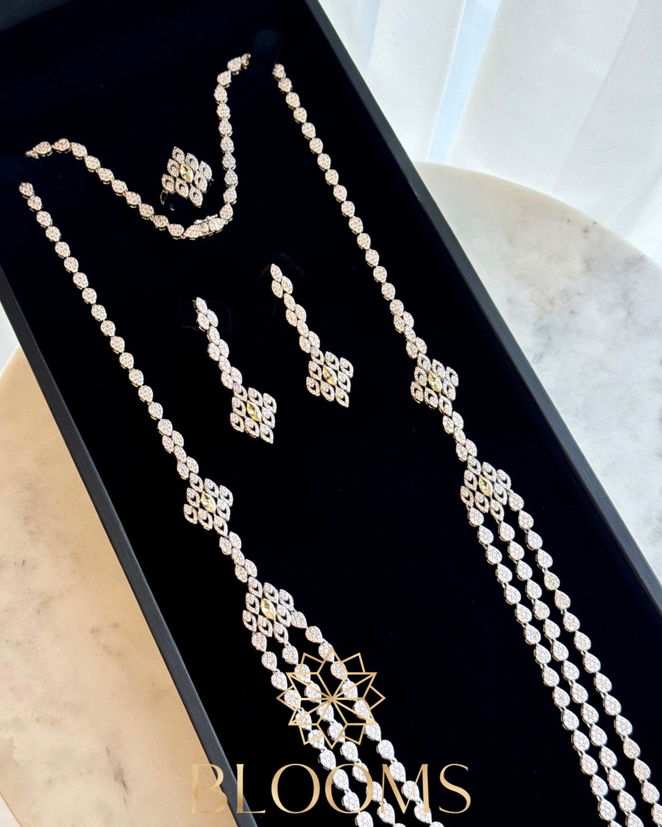 Sheikha Luxury Yellow Long Necklace