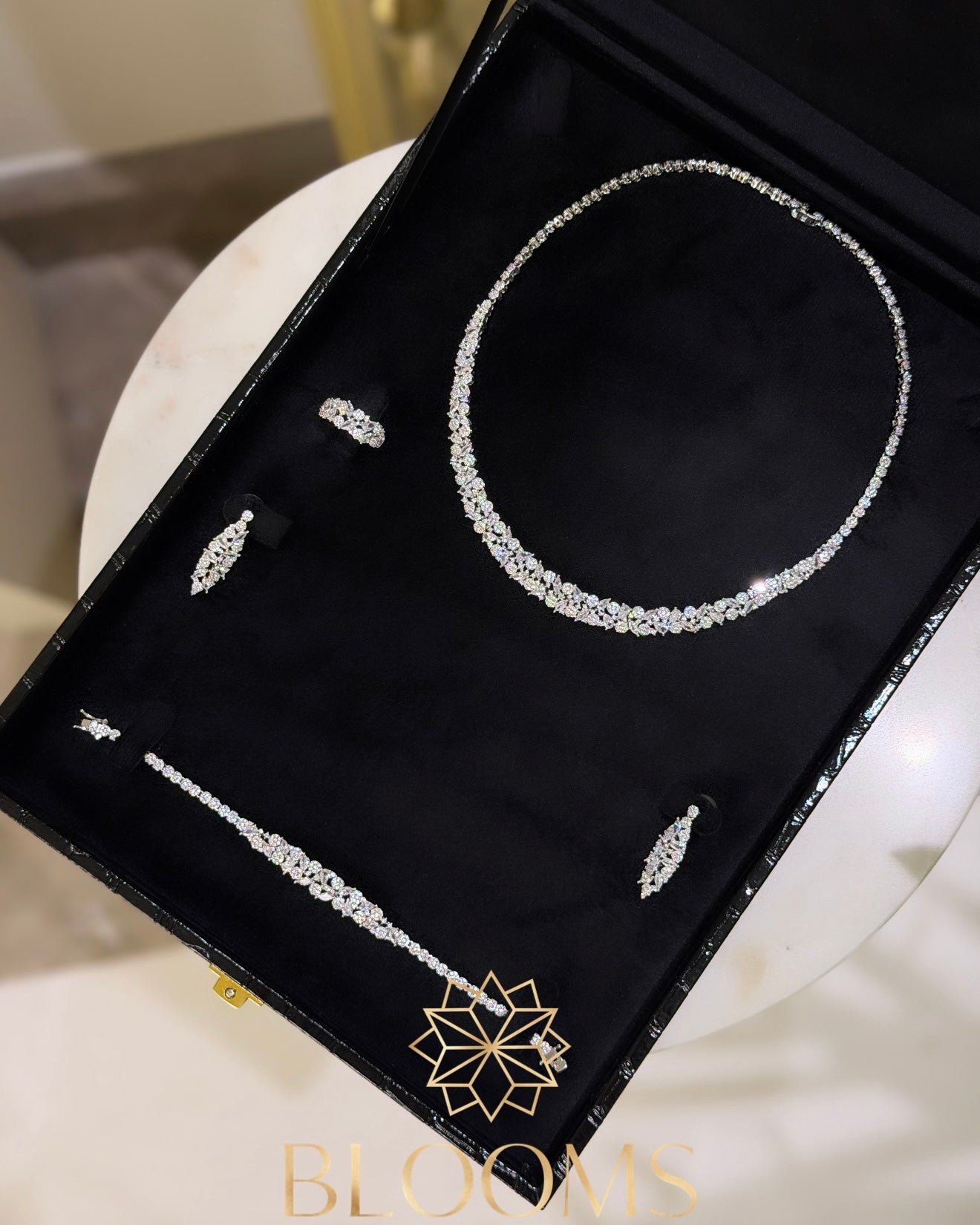 Laro Luxury Bridal Set