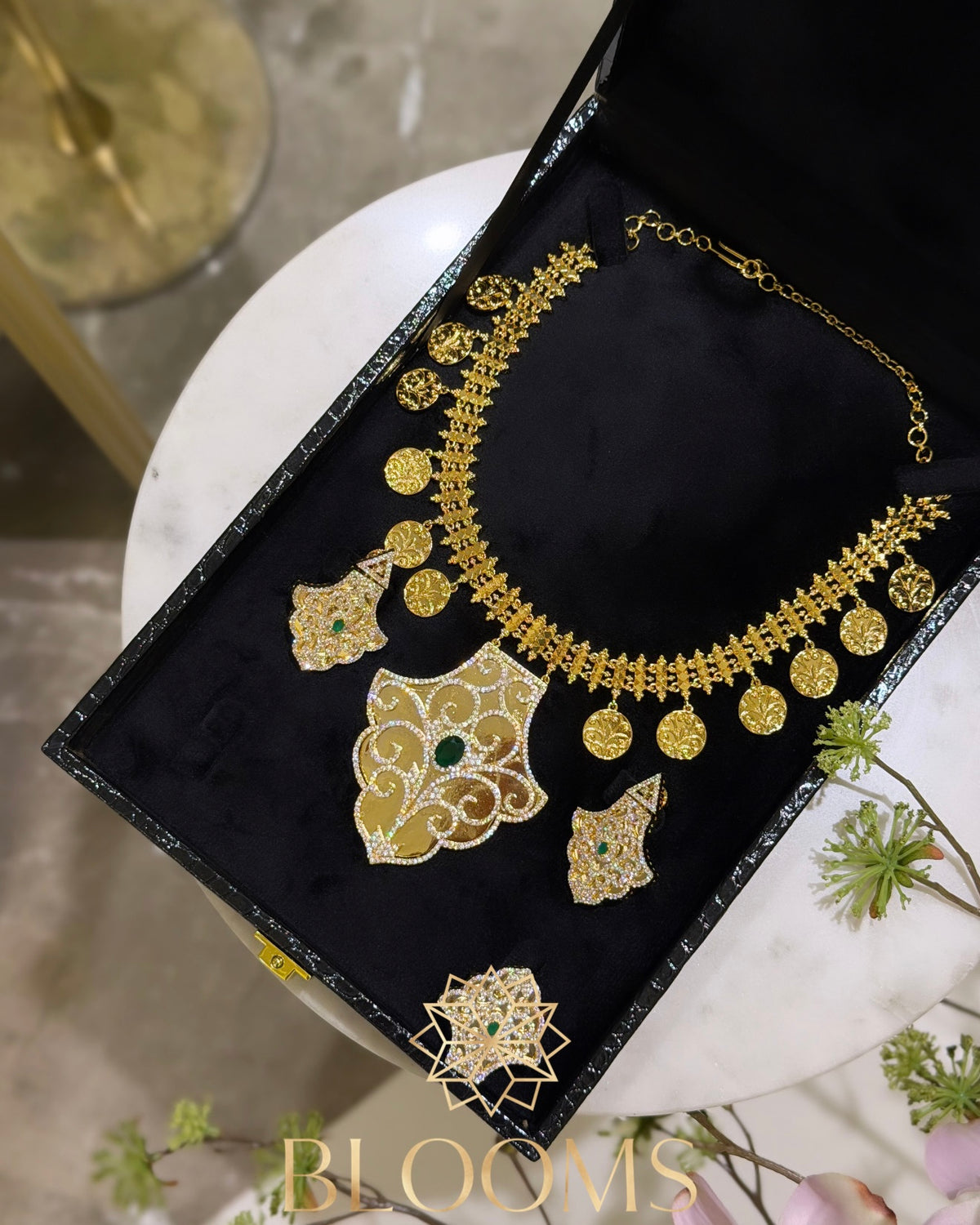 Riman Luxury Gold Green Choker Set