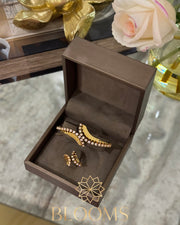 Ferre Bungle and ring