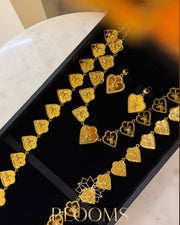 Fa heart luxury Traditional Set