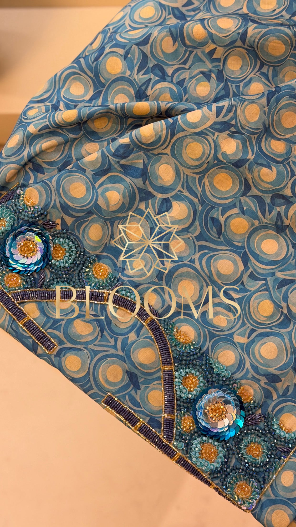 Blooms collection