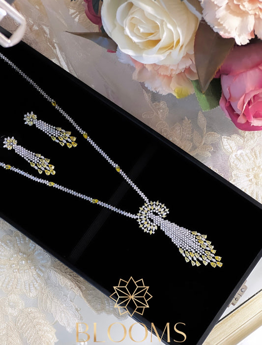 Eliyzia Long Luxury Necklace With Earrings